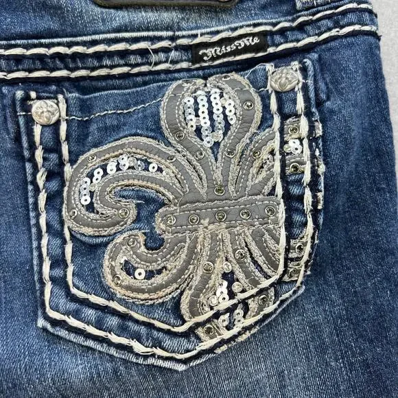 Miss Me Jeans Women's 27x31 (4) Blue Easy Boot Embellished Fleur de Lis Blingy - Picture 4 of 15